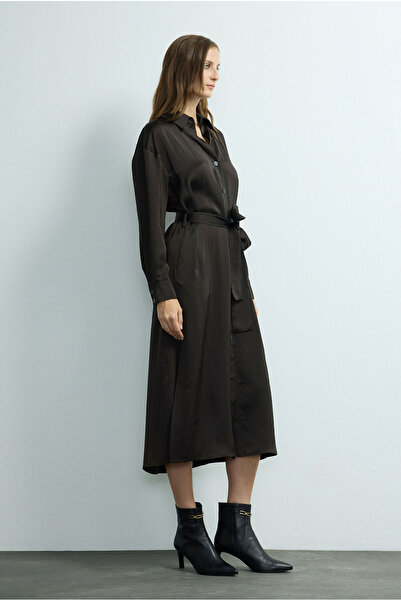 Love My Body Moda Tutkusu Bağlama Detaylı Gömlek Elbise