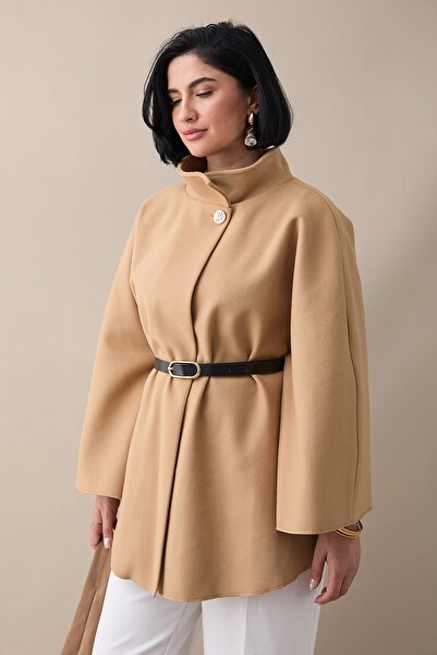 InStyle Камилско късо пончо с колан