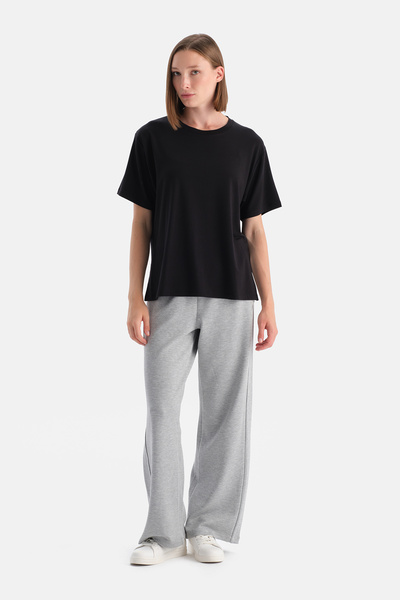 Dagi Black Women's Crew Neck T-Shirt