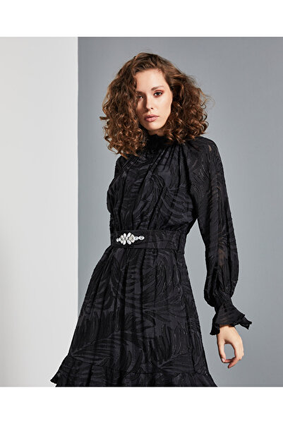 SERPİL Kadın Uzun Elbise - Katlı Etek Tasarımlı ve İşlemeli Kemer Detaylı