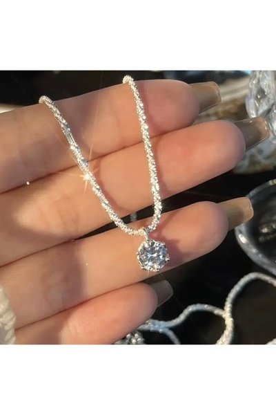 FloresDeCarnaval قلادة ستيلا جريس فضية اللون لامعة