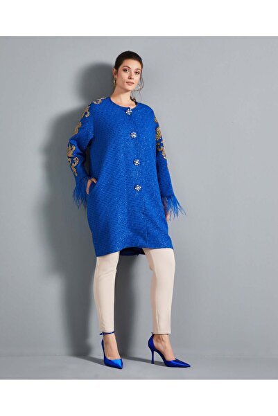 SERPİL Kadın Kap - Tüy Detaylı - Uzun Kollu - Taşlı Düğmeli - Modern ve Şık