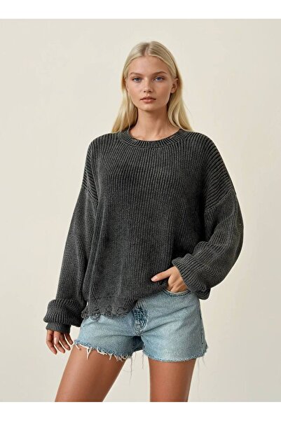 İLKCET MODA Vintage Ripped Detail Women's Oversized Sweater