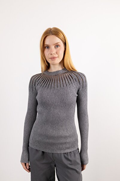 Butik Suat Taş İşleme Detay Bisiklet Yaka Kazak