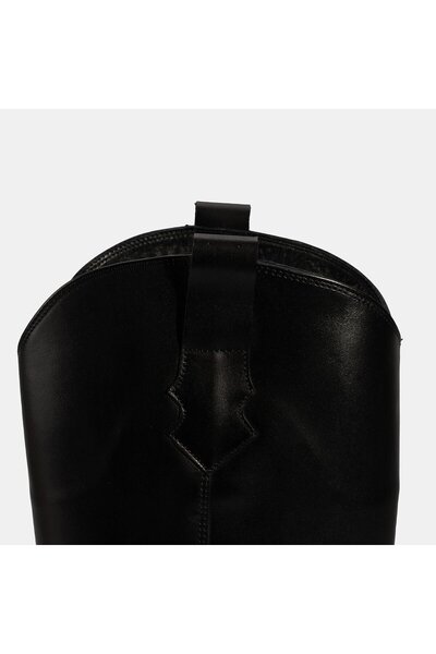 Desa Women's Black Thick Heeled Leather Boots