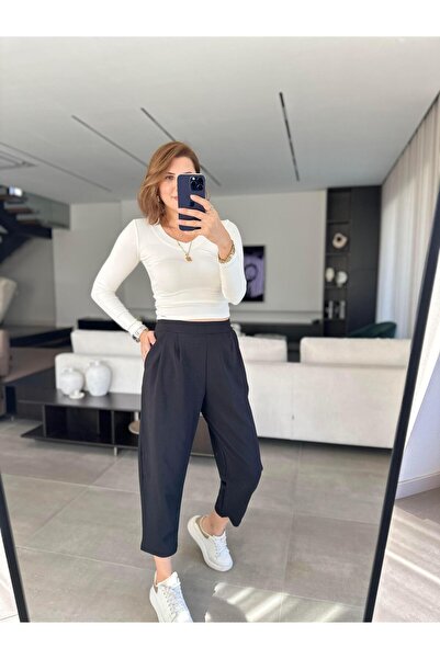 Betül Babacan Siyah Harem Pantolon