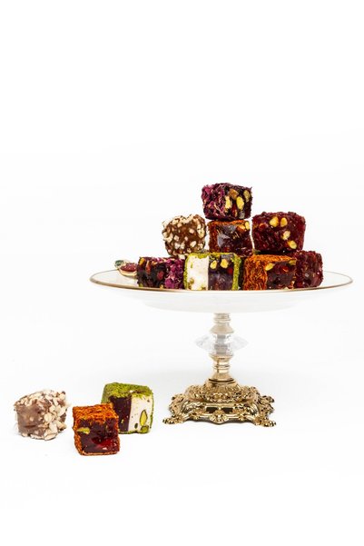 Paşa Dairesi Special Chocolate, Pistachio, Rose, Saffron Coated, Hazelnut Turkish Delight Set Special Offer