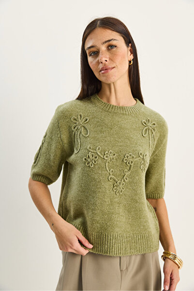 Bianco Lucci Women's Floral Motif Embossed Embroidery Detailed Short Sleeve Knitwear Sweater Tk251110 60283596