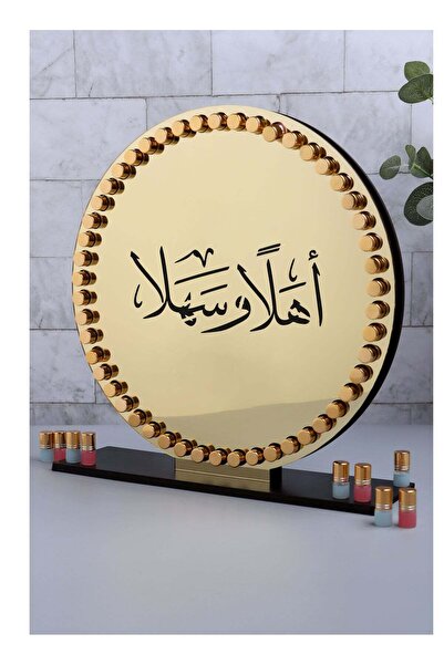 Story of candle استاند 50 حبة مسك فاخر (شكل دائري) محفور عليها عبارة أهلاً وسهلا