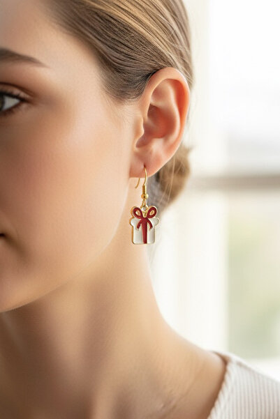 PİNKMARK Women's Gold Mineral Christmas Themed Gift Package with Charming Jewelry Earrings Pmkp25516