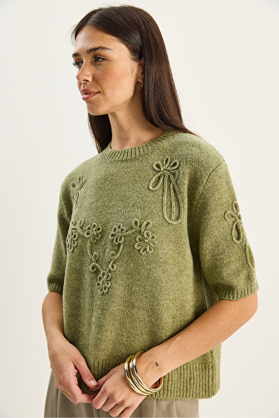 Bianco Lucci Women's Floral Motif Embossed Embroidery Detailed Short Sleeve Knitwear Sweater Tk251110 60283596