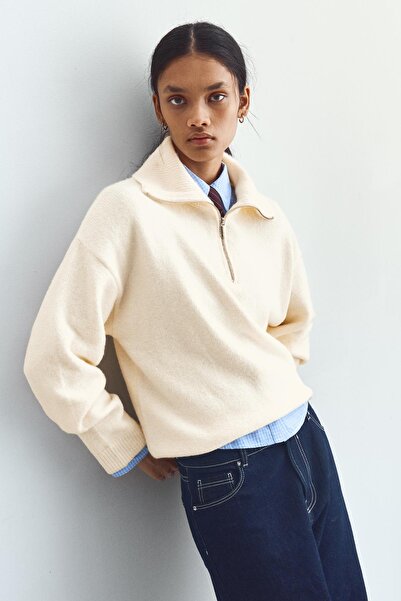 Bershka Fermuarlı dik yaka kazak