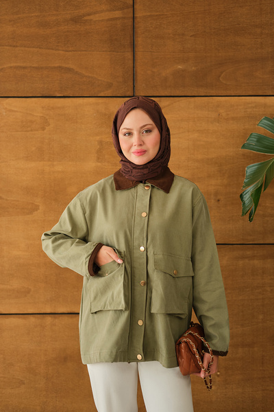 LOCCO Γυναικείο μπουφάν με βελούδινη λεπτομέρεια στο λαιμό και τα καρπά Χακί πράσινο