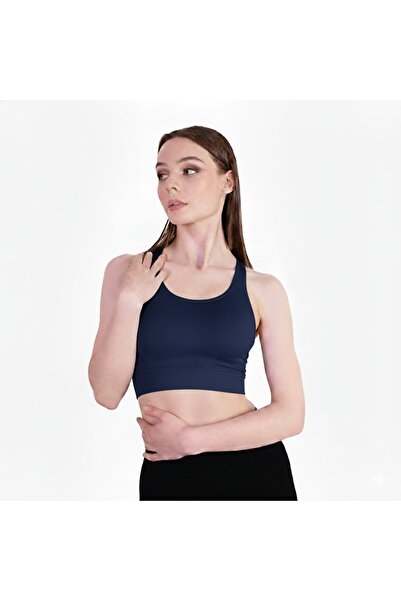 Silvy Sport Bra Selfie
