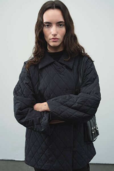 Hooopstore Buttoned Quilted Black Coat