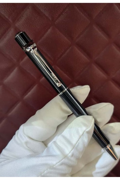 بيت الجملة (translated: House of Wholesale) قلم كارتير