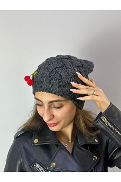 Gönülden Tasarım Hand Knitted Cherry Smoked Women's Beanie