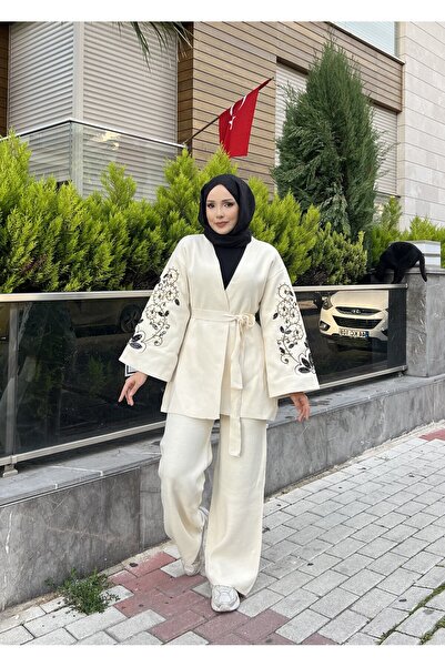 RİELLA Nakışlı Pullu Triko Kimono Takım