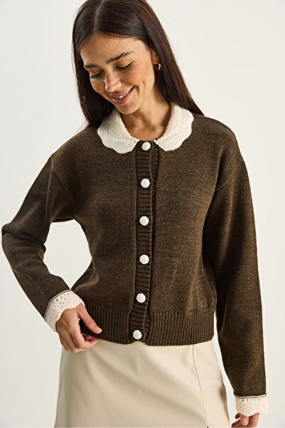 Bianco Lucci Women's Knitted Peter Pan collar Sleeve Detailed Knitwear Cardigan Th251054 60283768