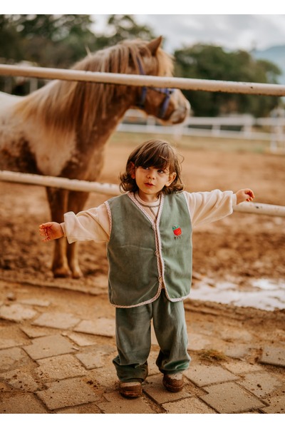 Kirazkids Petit Paris Green Velvet Suit