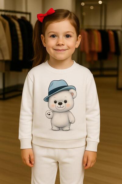 playwear طقم رياضي مع قبعة جانبية ونقش دب