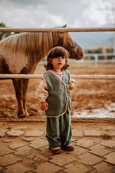 Kirazkids Petit Paris Green Velvet Suit