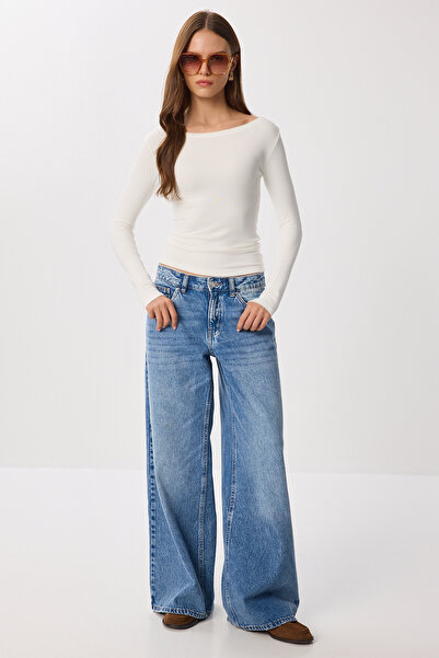 BE CHİC Women's Boat Neck Body Conforming Flexible Soft Touch Modal Fabric Solid Basic Knitted Blouse Ml44112