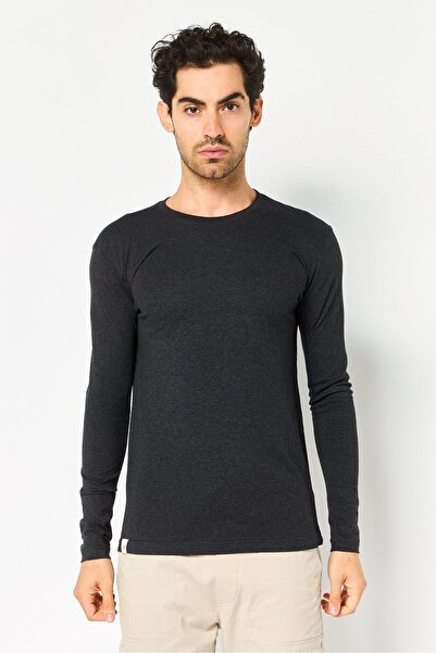 Kangol Men Crew Neck Long Sleeve Solid T-Shirt, Charcoal Grey