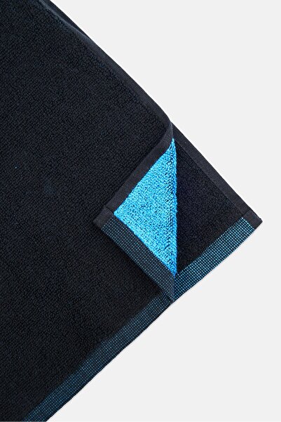 Calvin Klein Cotton Brand Logo Bath Towel, Multicolor