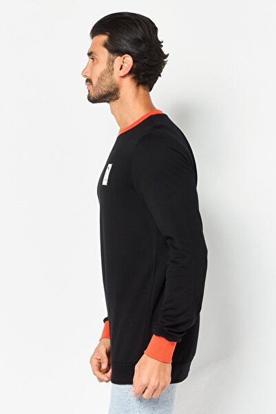 Puma Men Sportswear Fit One8 Long Sleeve Outdoor Sweatshirt, Black