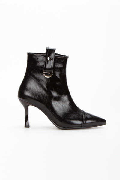 La Vivien Kadın Hakiki Deri Görünümlü Yandan Şık Tokalı Sivri Burunlu Bot