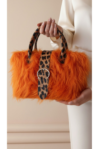 Talinhandmade Leopard Detailed Teddy Fur Bag – a Warm Touch with a Safari Vibe