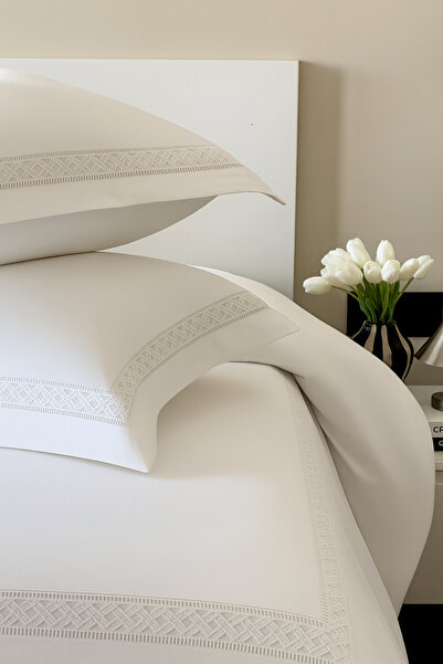 Gentelle Tranquility Jacquard 5-Piece Queen Hotel Duvet Cover Set