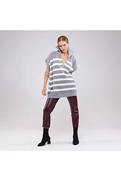 EDZ Women's Gray Knitwear Short Sleeve High Neck Zippered Loose Fit Oversized Pattern Tunic