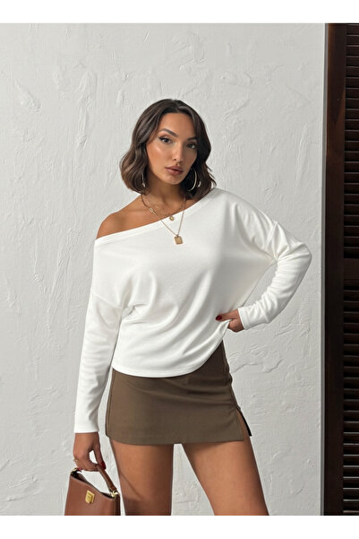 Look Forward Women's Ekeu Colorful Interlock Fabric Off Shoulder Long Sleeve Blouse