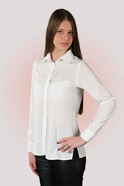 Suavette Hand-Painted 'Crăciunita' Christmas Shirt — Bamboo & Cotton