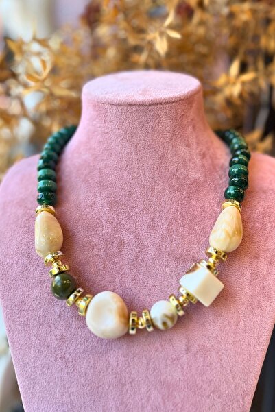 Meva Takı ve Aksesuar قلادة ذات شكل طبيعي باللونين الأخضر والكريمي |   مجموعة...
