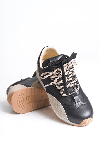 Cananın Pabuçları حذاء رياضي برباط من برينز 186