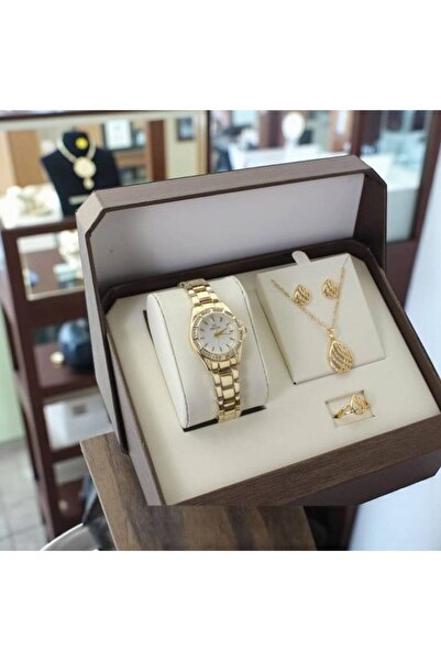 One Eleven ساعة نسائية مع طقم ناعم وعلبة فاخرة