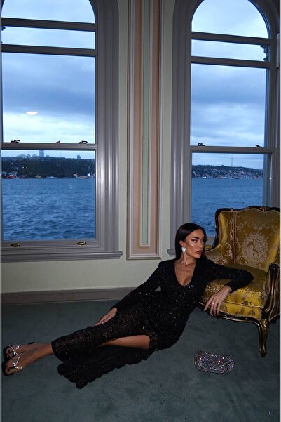 Julidress Black V-Neck Lined Slit Maxi Long Length Premium Sequined Dress