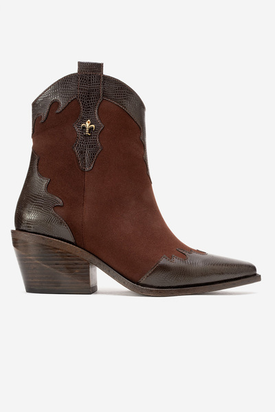 Nuvve Rodeo Süet Rugan Detaylı Western Kadın Bot