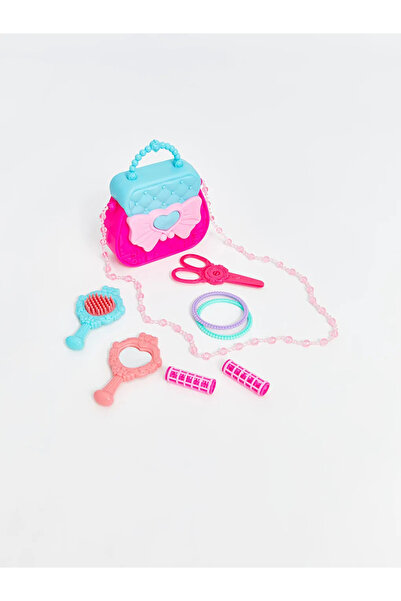 LC Waikiki مجموعة ألعاب تجميل للفتيات مع حقيبة