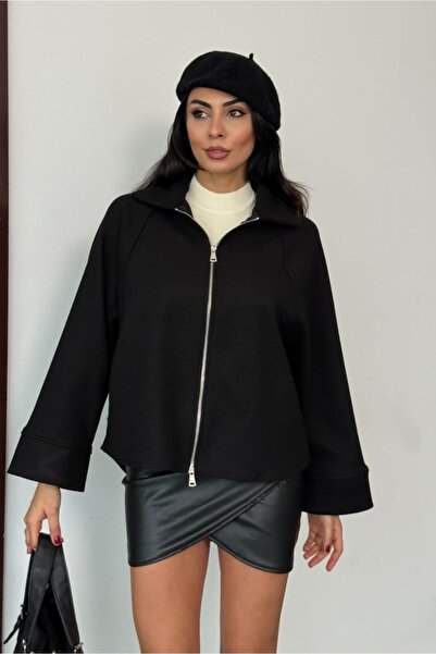 Emel Yıldız Oversize Fermuarlı Polo Yaka Ceket