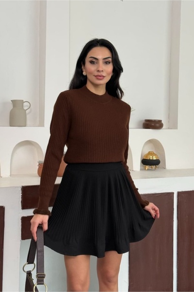 Emel Yıldız Short Skirt with Pleated Shorts