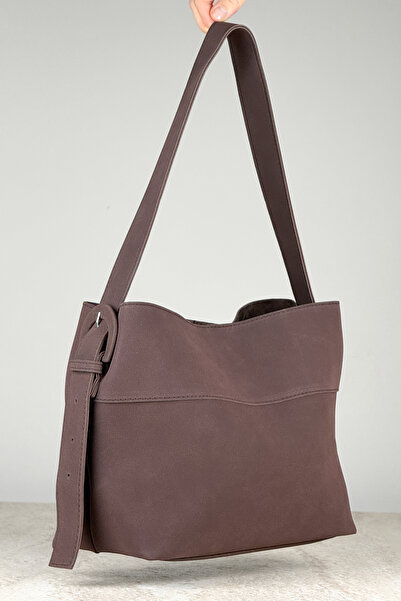 coo Geantă shopper din piele de căprioară cu volum mare, elegantă și potrivit...