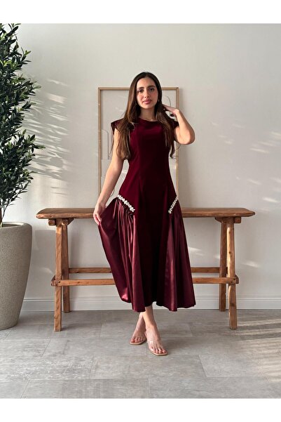 Generic Burgundy midi dress