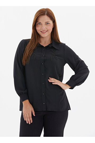 Selen Gömlek Yaka Taşlı Siyah Kadın Bluz 25KSL8229