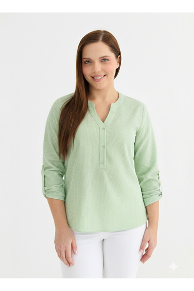 Selen V Yaka Çizgili Yeşil Kadın Bluz 25YSL8143