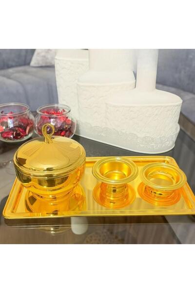 Generic A luxurious serving platter that adds a touch of elegance to your hospitality.