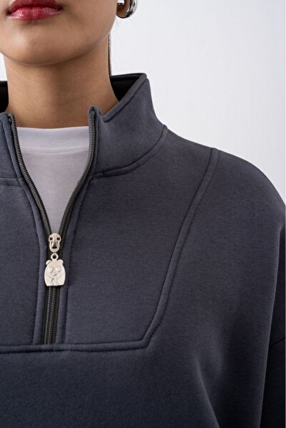 gothamvibes Women's Anthracite Zippered Oversized Sweatshirt